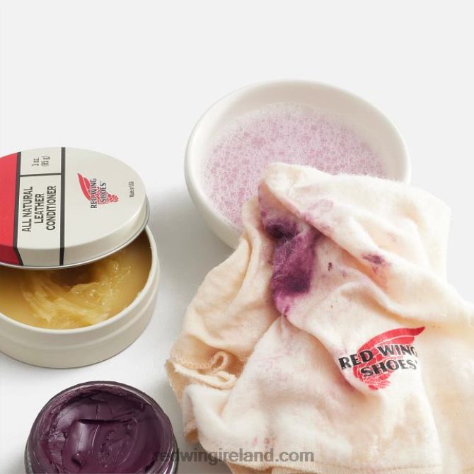 Style 97112 Boot Leather Care Product - Condition Red Wing 2N8V8328