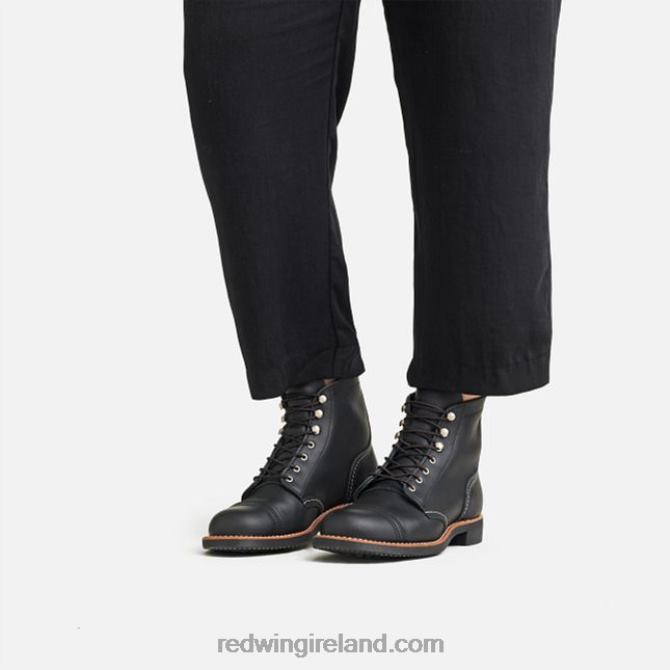 Heritage - Style 3364 IRON RANGER Women's Short Boot in Acampo Leather Red Wing 2N8V8185 Black